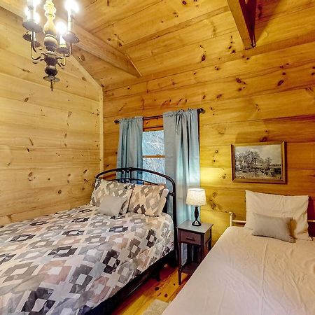 The Scaly Mountain Cabin Exterior foto
