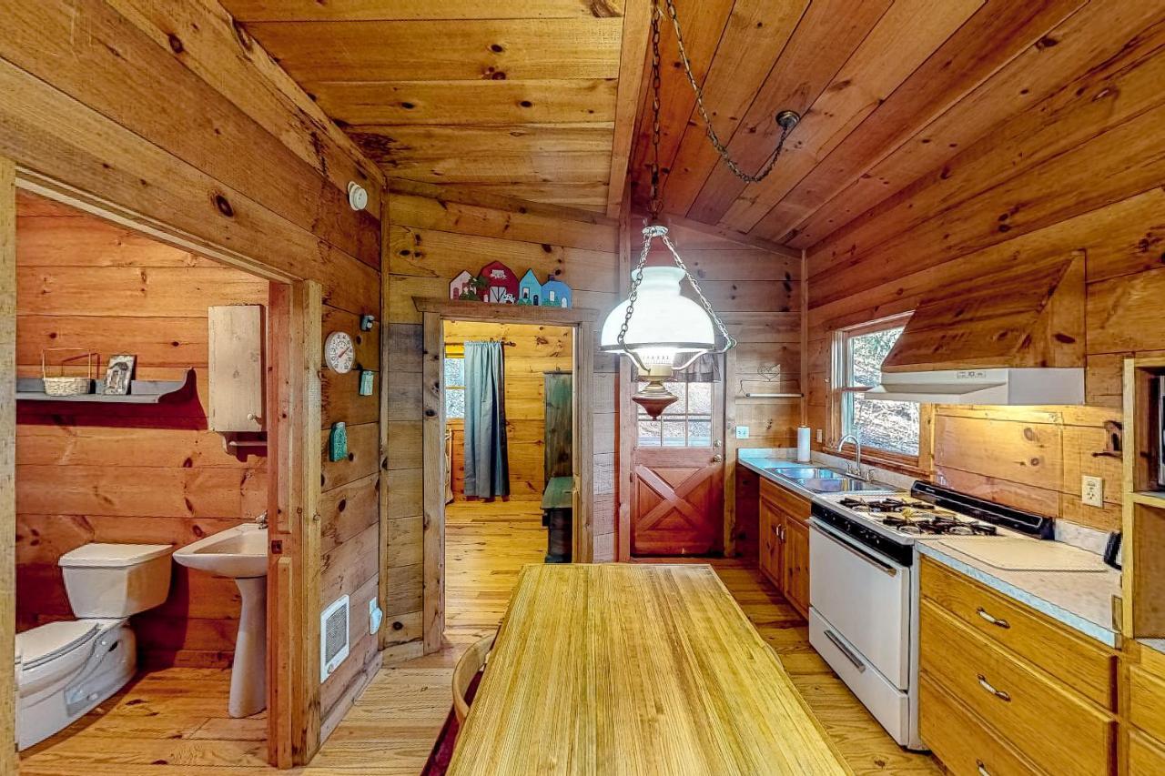 The Scaly Mountain Cabin Exterior foto